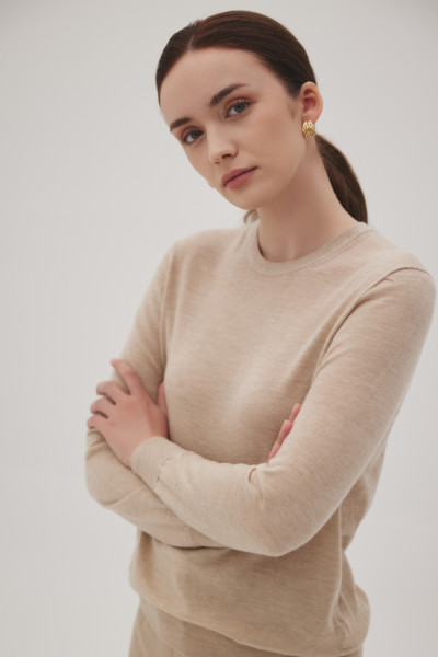 캐시미어 라운드긴팔니트 베이지