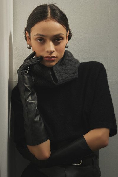 캐시미어 넥워머 차콜